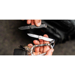 Micro-couteau pliant Böker Plus Atlas Mini Dark 01BP0025 – Acier 12C27 & Finition Noire
